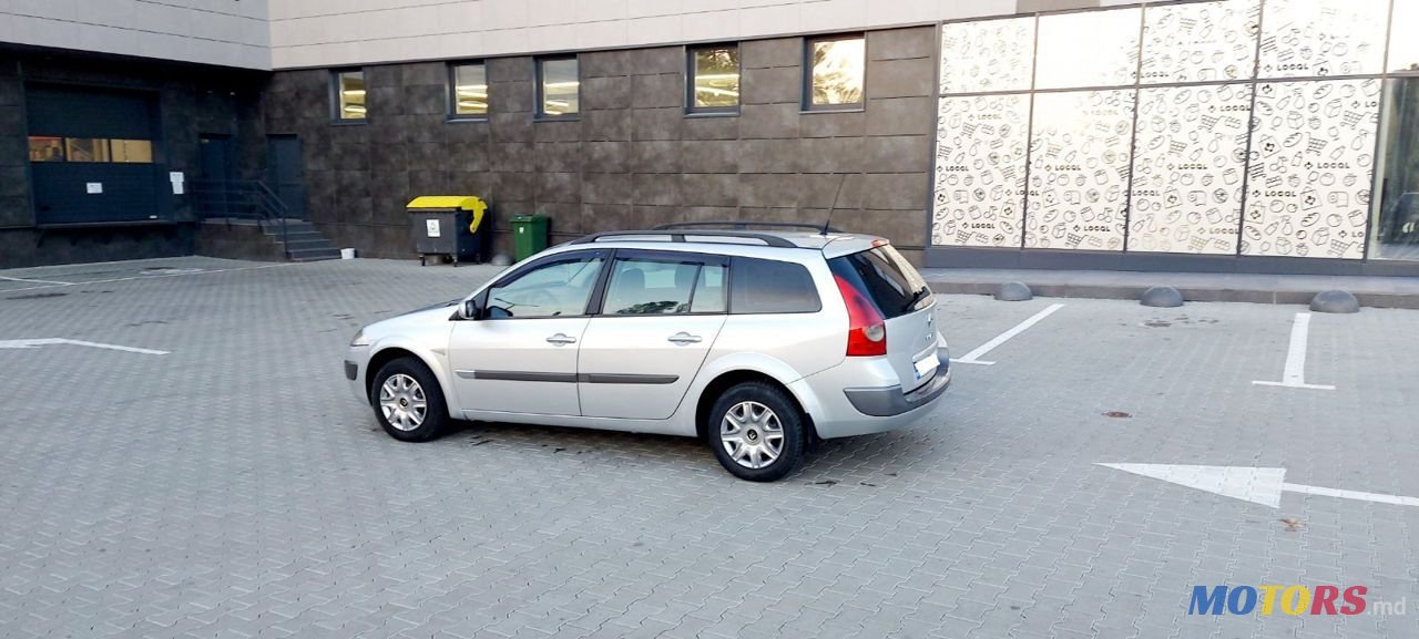 2005' Renault Megane photo #1