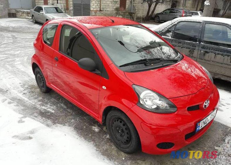 2009' Toyota Aygo photo #1