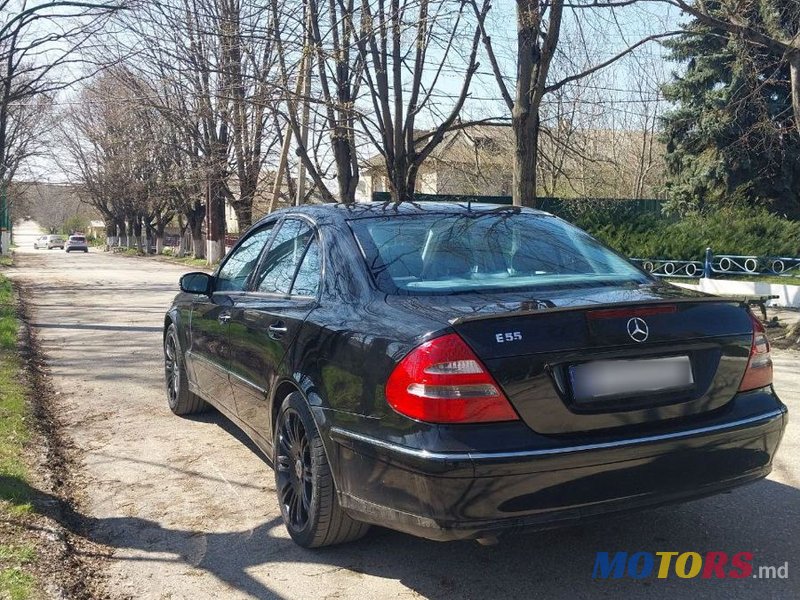 2005' Mercedes-Benz E-Class photo #4
