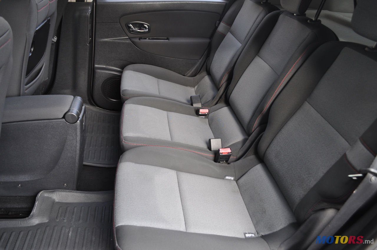 2014' Renault Scenic photo #7