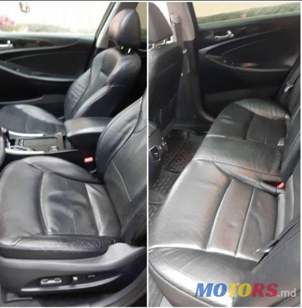 2011' Hyundai Sonata photo #3