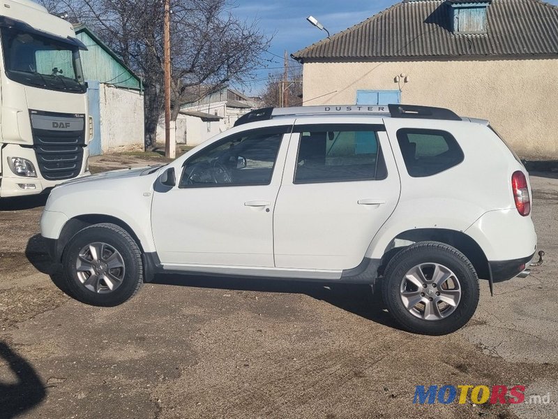 2015' Dacia Duster photo #2