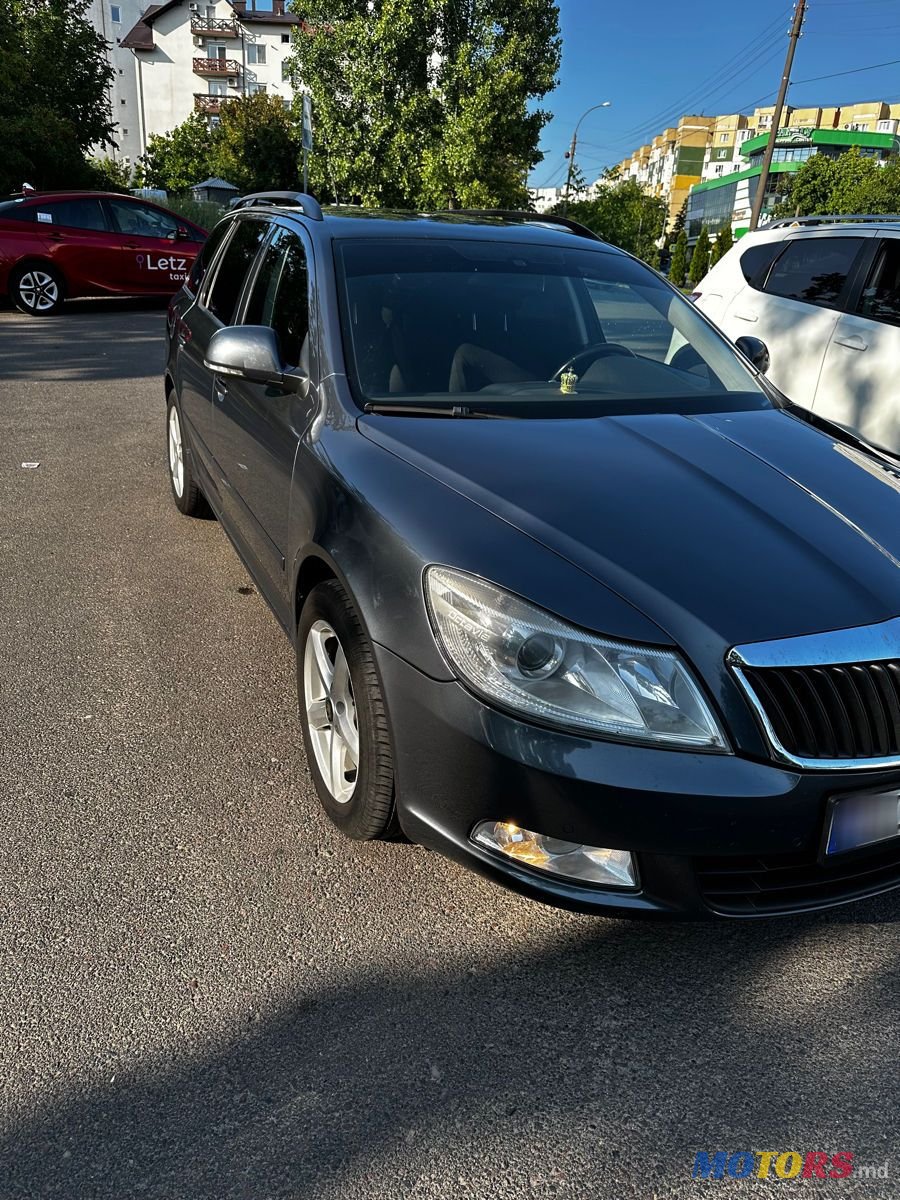2012' Skoda Octavia photo #4