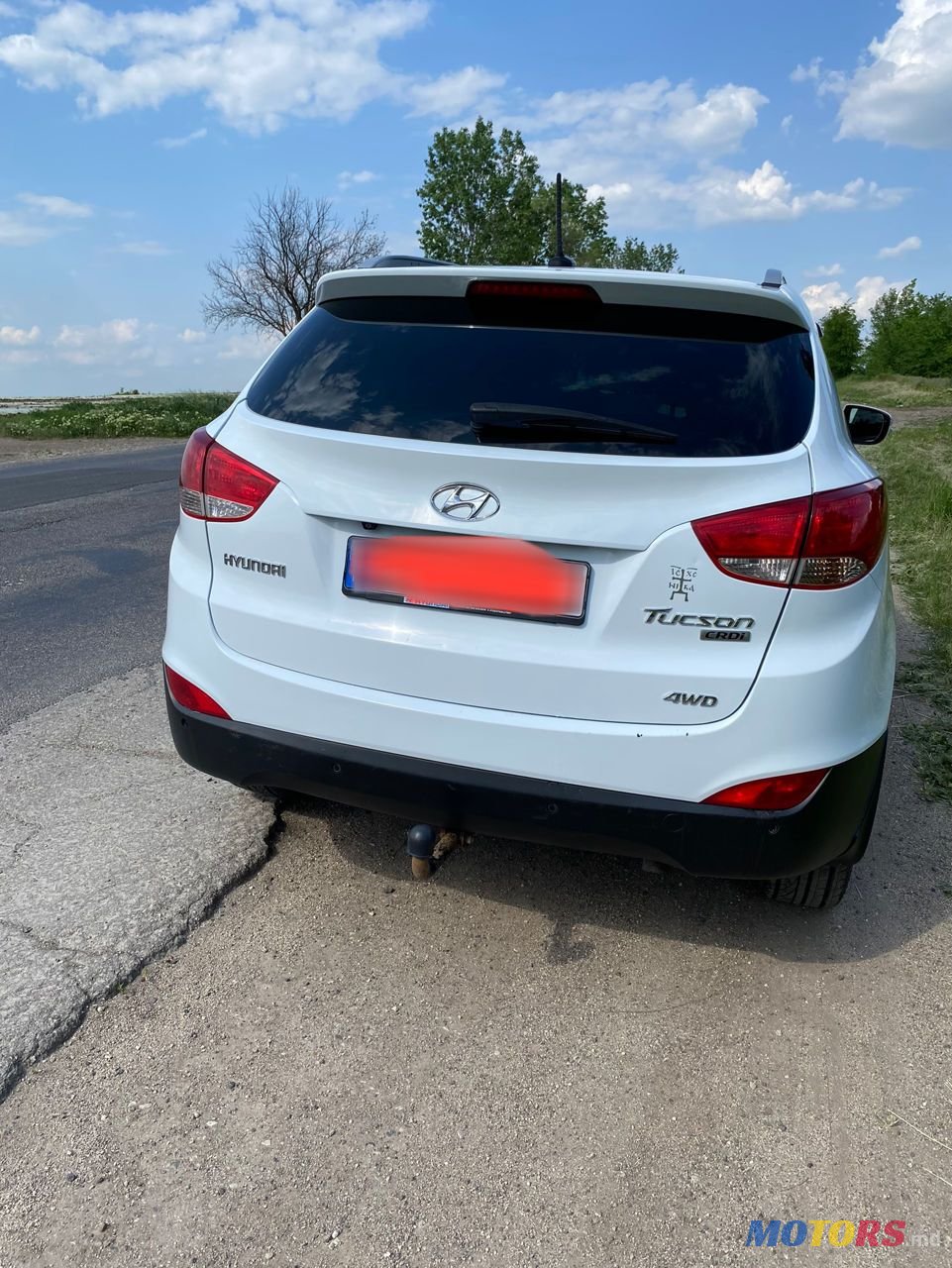 2010' Hyundai Tucson photo #2