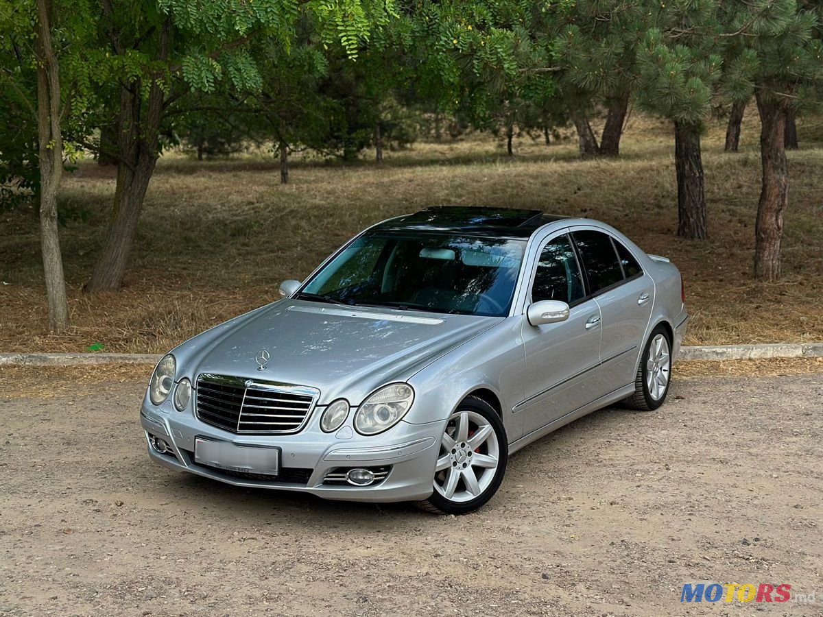 2005' Mercedes-Benz E-Class photo #1