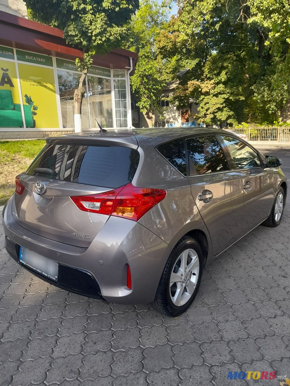 2013' Toyota Auris photo #1