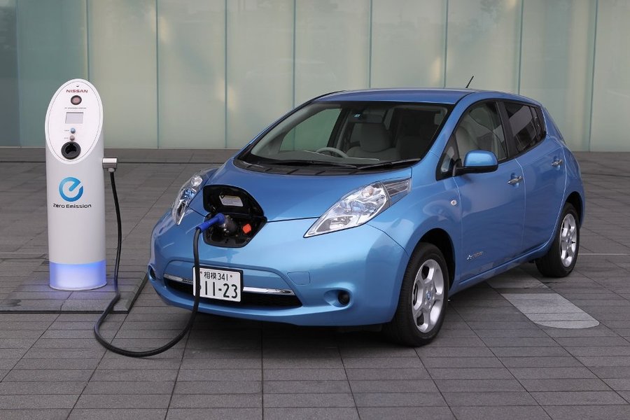 Компания Nissan решила расширить модельный ряд своих электрокаров
