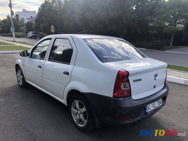 2013' Dacia Logan photo #5