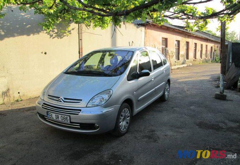 2006' Citroen Xsara Picasso photo #1