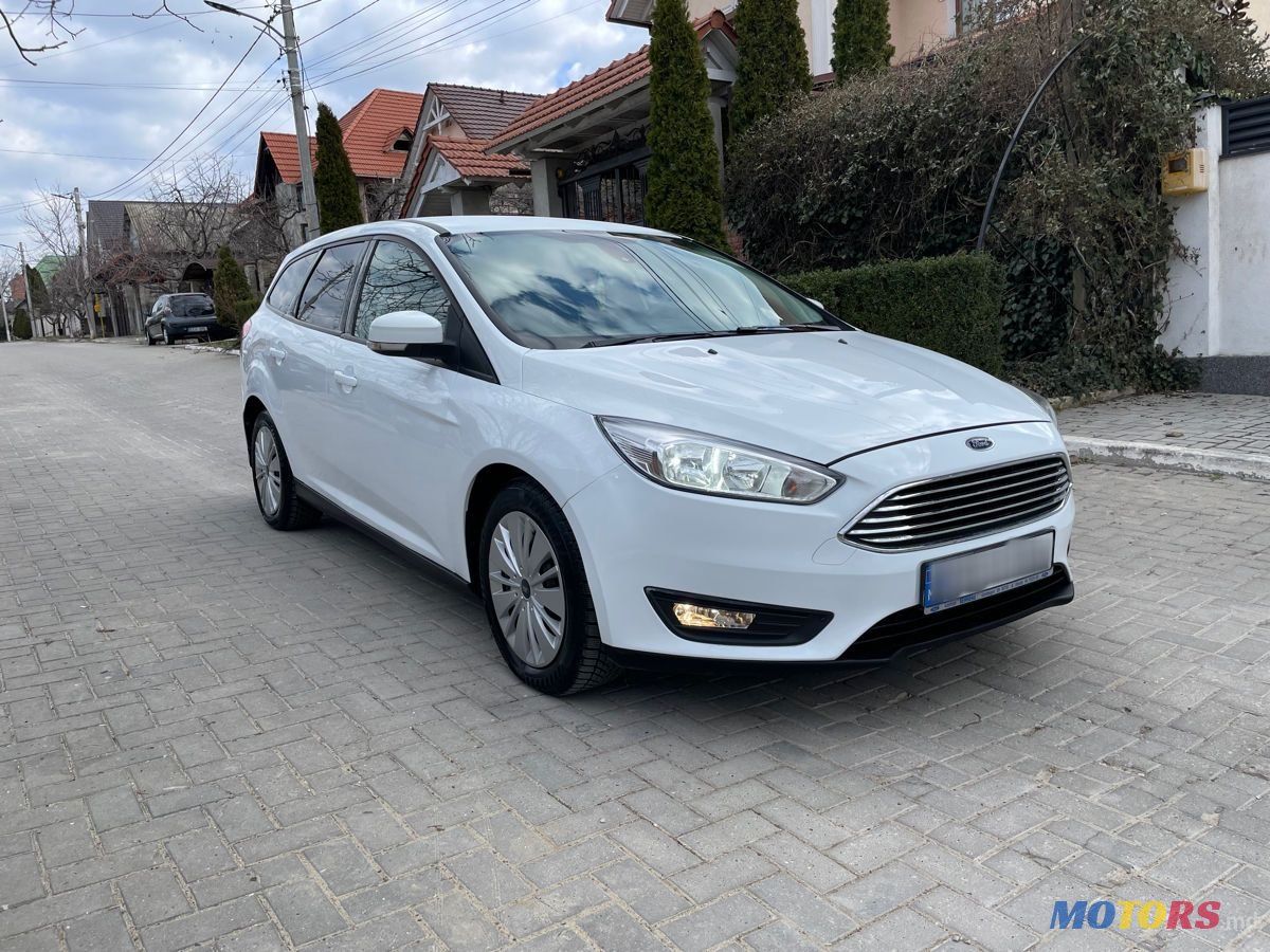 2015' Ford Focus photo #1