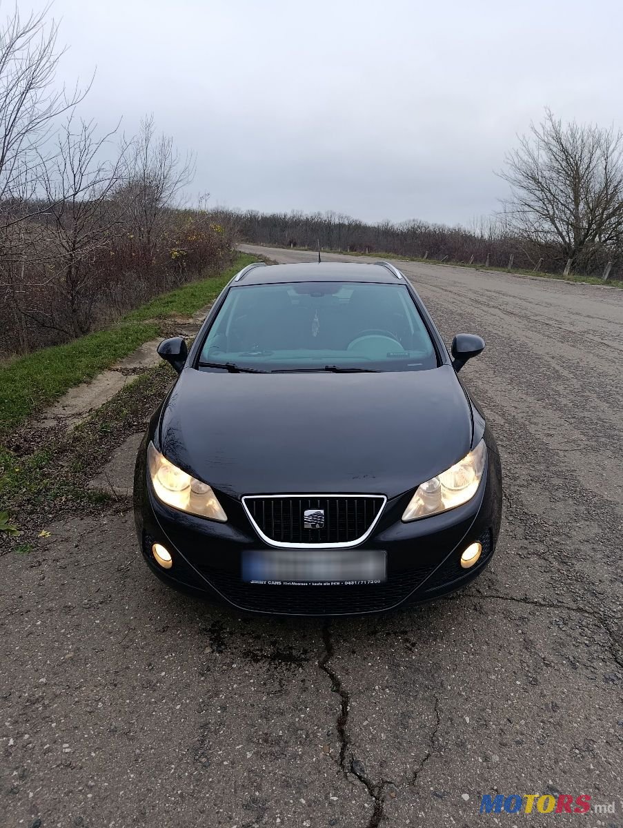 2011' SEAT Ibiza photo #3