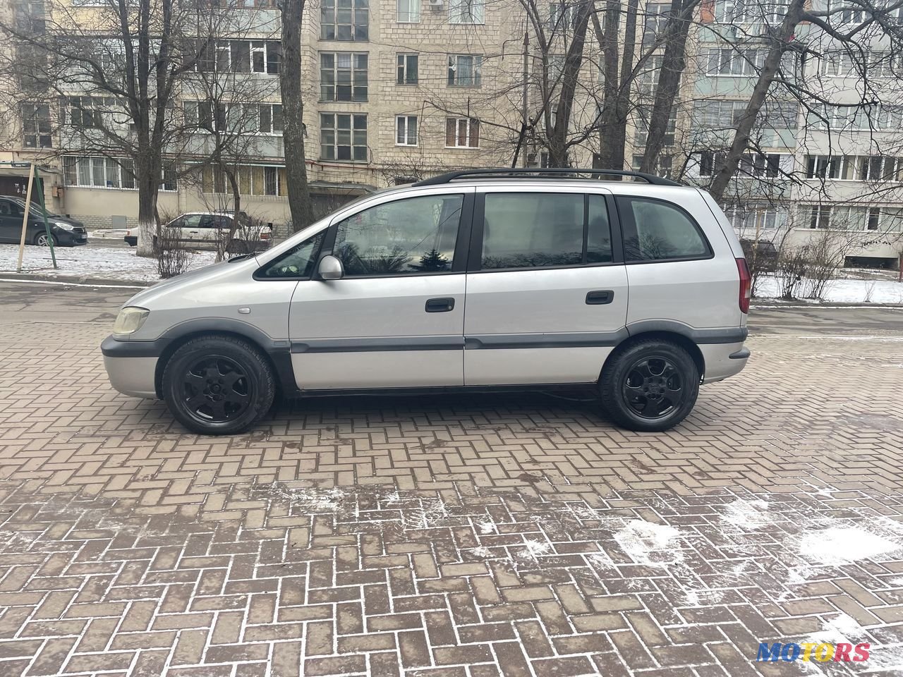 2002' Opel Zafira photo #3