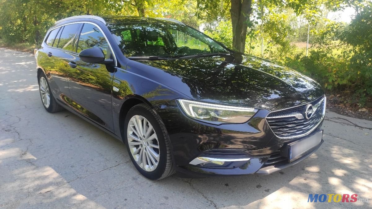 2019' Opel Insignia photo #3