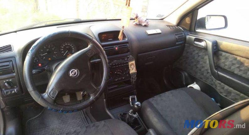 2001' Opel Astra photo #2