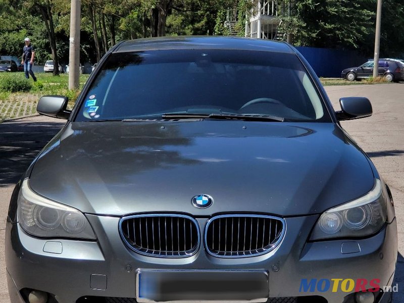 2006' BMW 5 Series photo #6