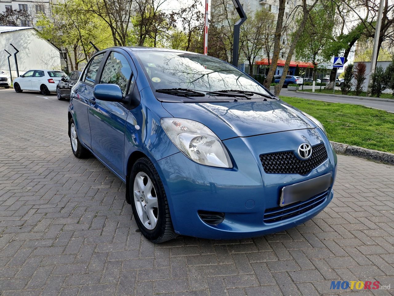 2007' Toyota Yaris photo #1