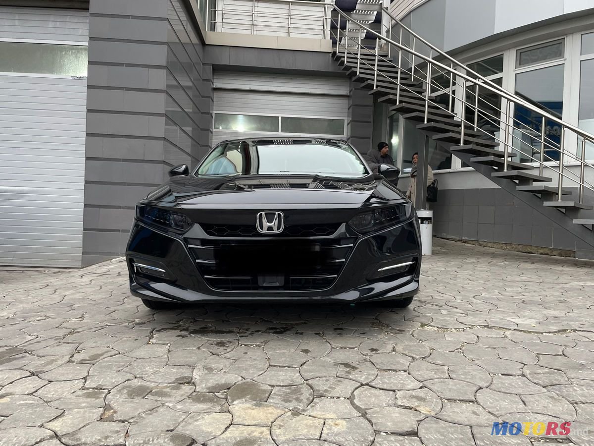 2018' Honda Accord photo #3