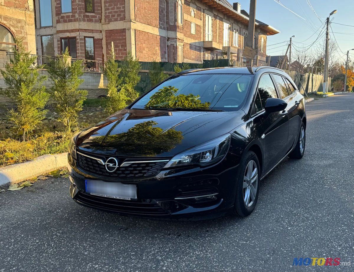 2021' Opel Astra photo #1