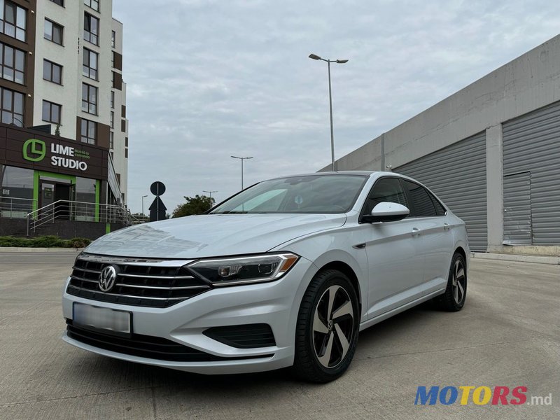 2018' Volkswagen Jetta photo #6