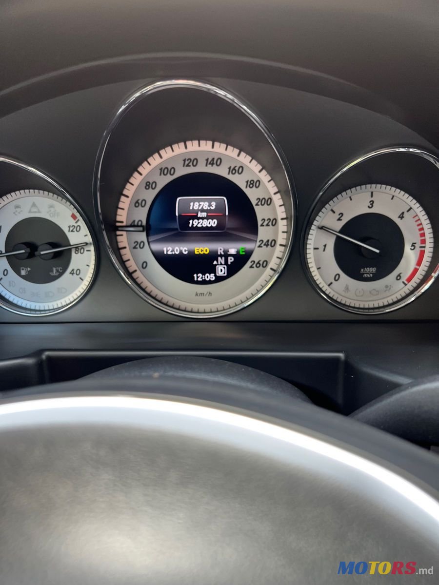 2012' Mercedes-Benz Glk Класс photo #2