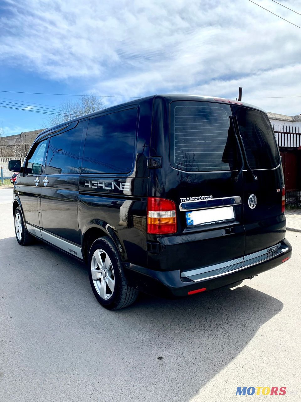 2005' Volkswagen Transporter photo #4