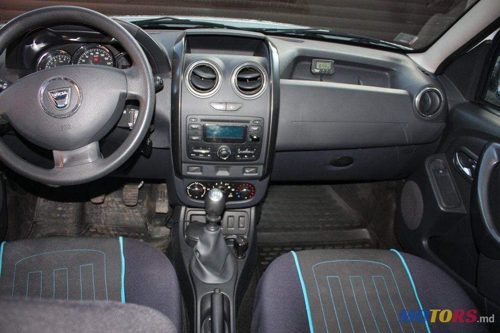 2014' Dacia Duster photo #3