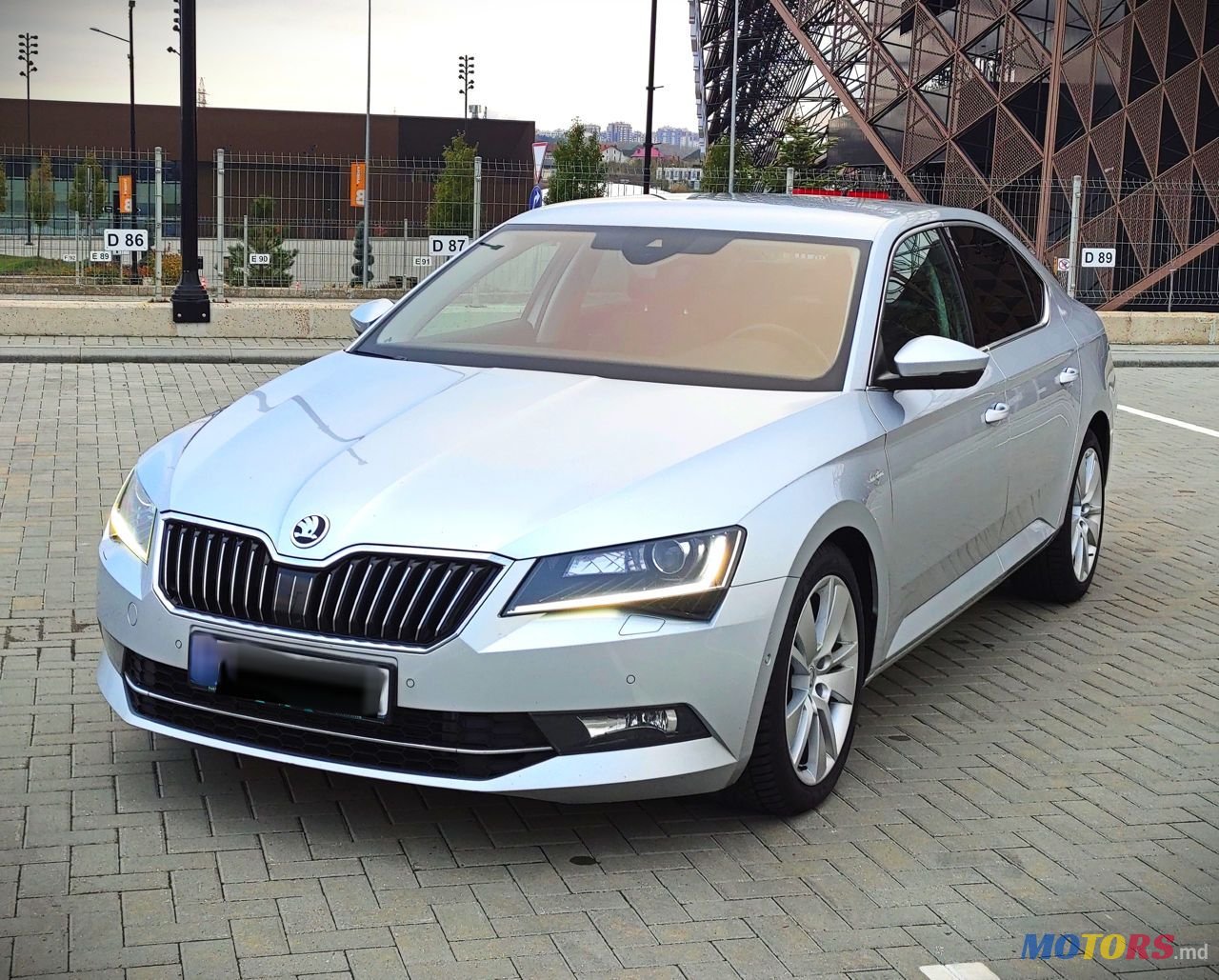 2018' Skoda Superb photo #2