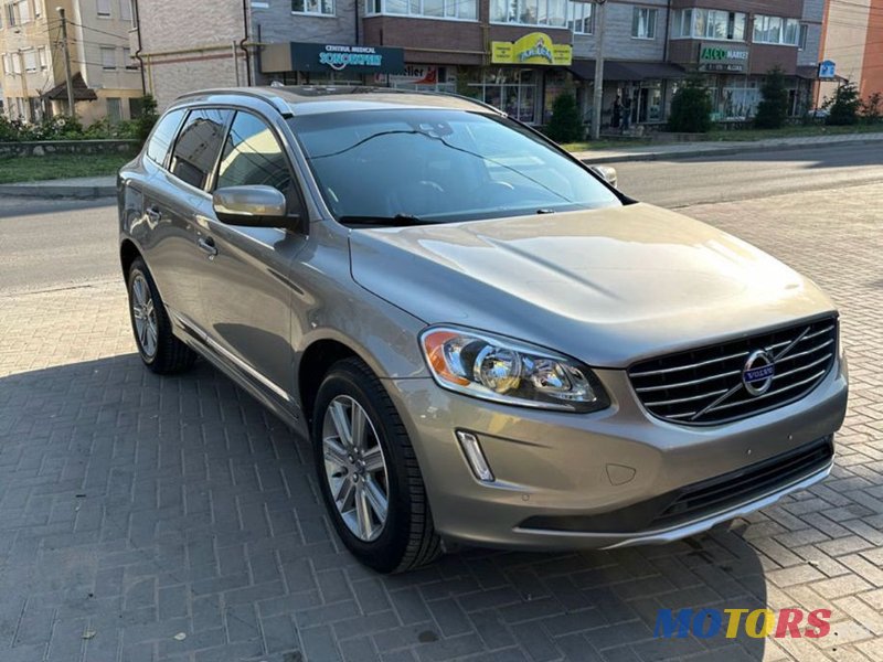 2016' Volvo XC60 photo #1