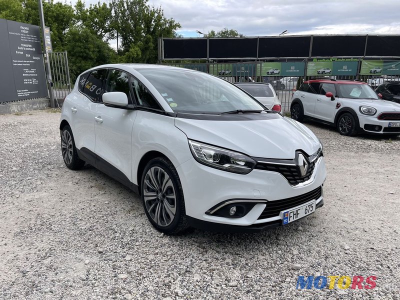 2017' Renault Scenic photo #2