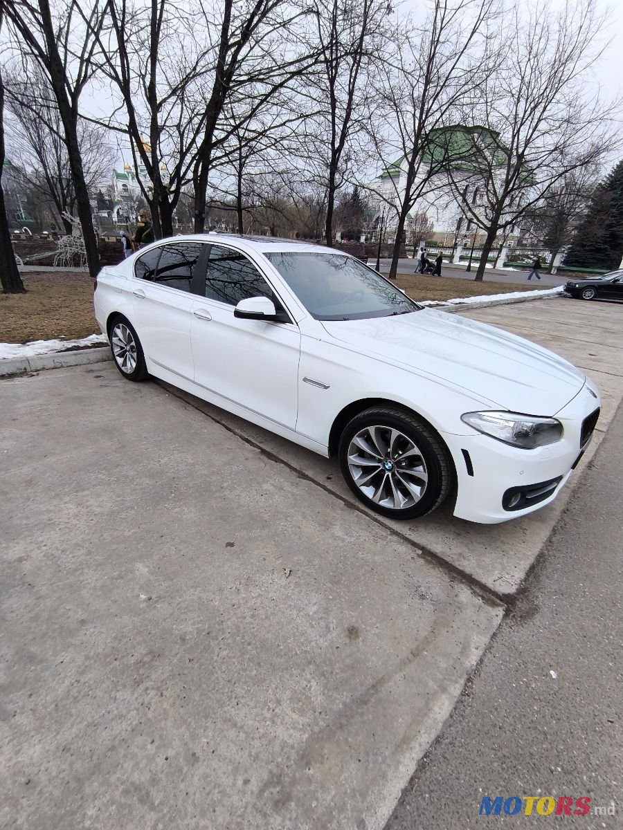 2016' BMW 5 Series photo #3