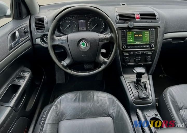 2006' Skoda Octavia photo #6
