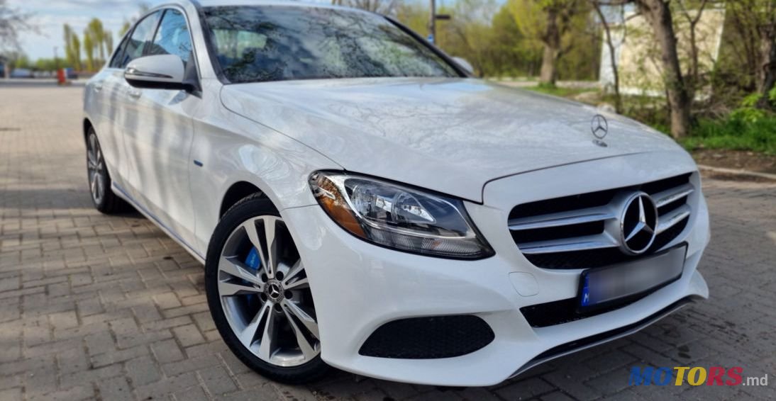 2017' Mercedes-Benz C Класс photo #2