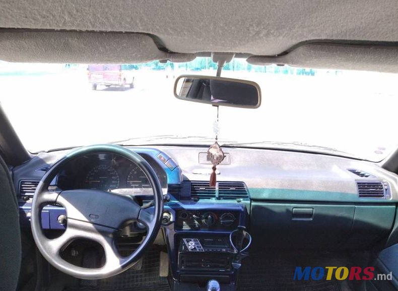 1992' Mitsubishi Lancer photo #5