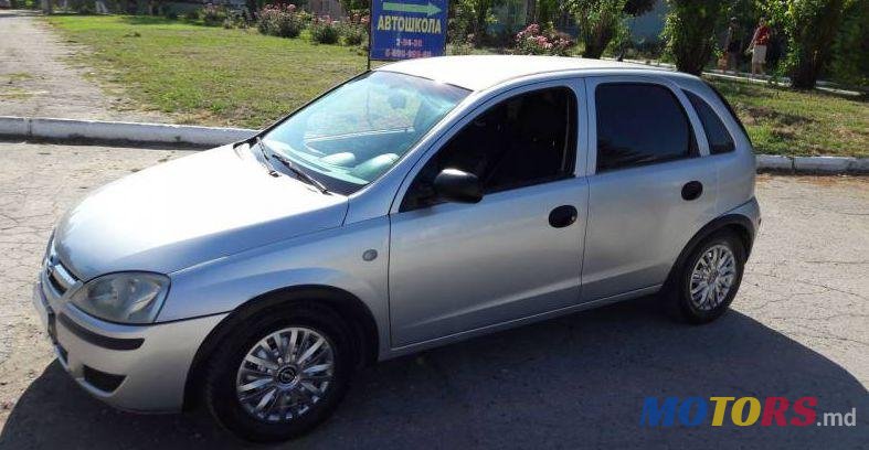 2005' Opel Corsa photo #1