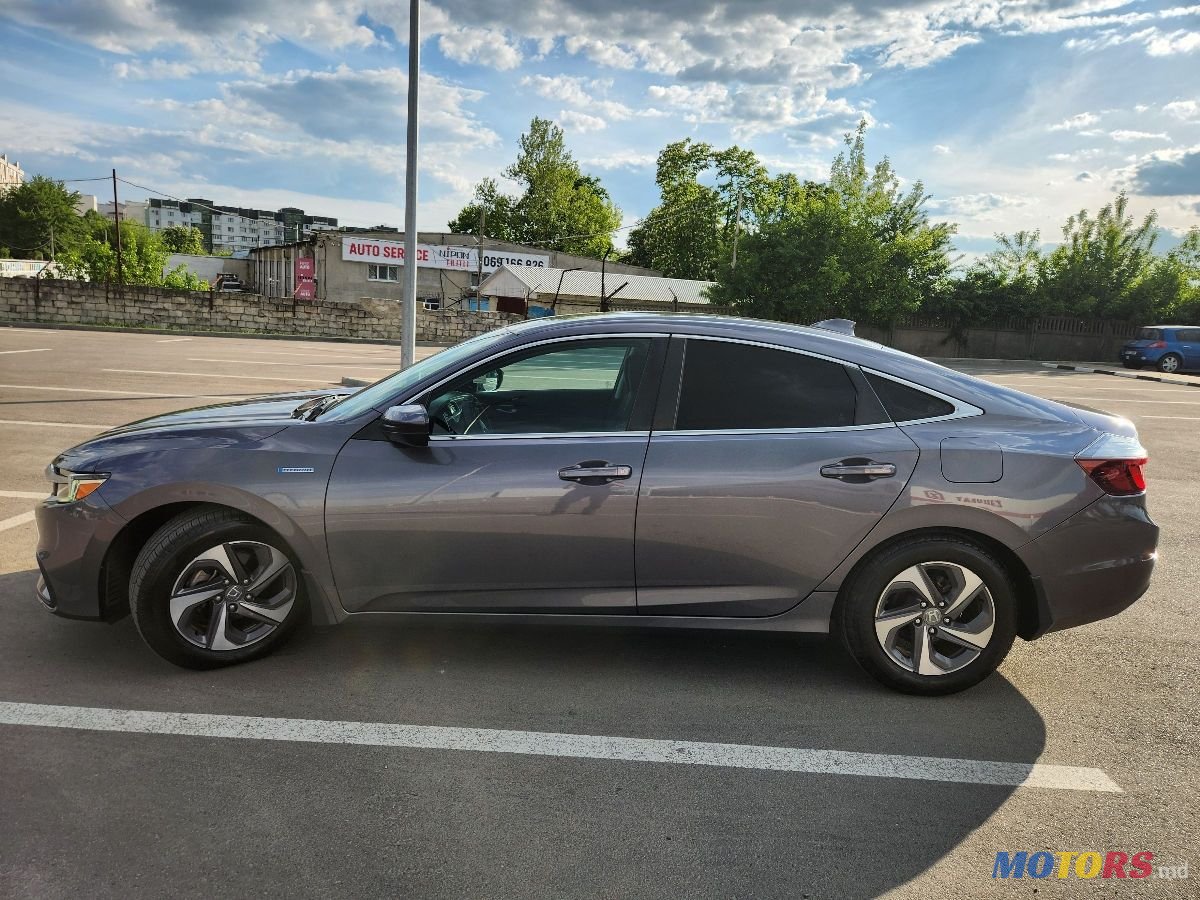 2018' Honda Insight photo #3