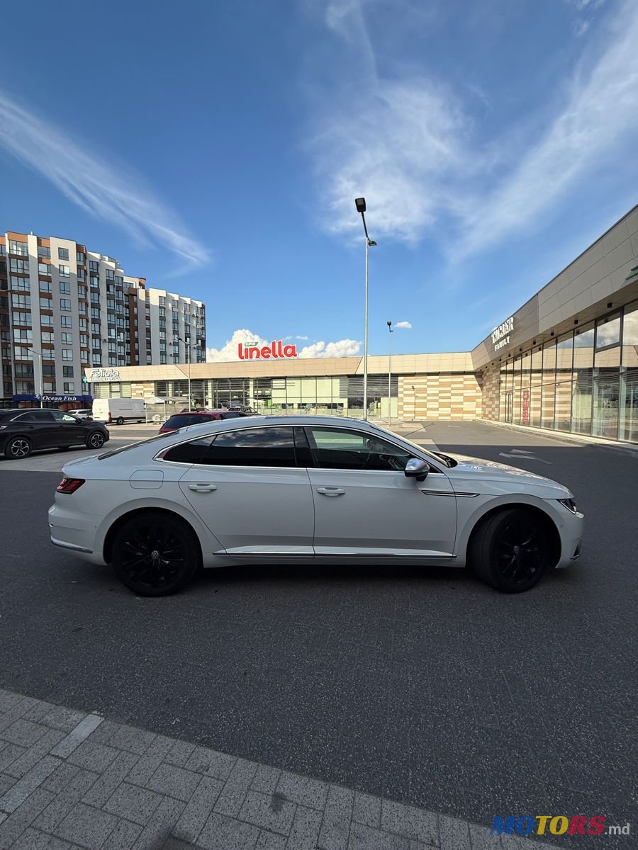 2019' Volkswagen Arteon photo #3