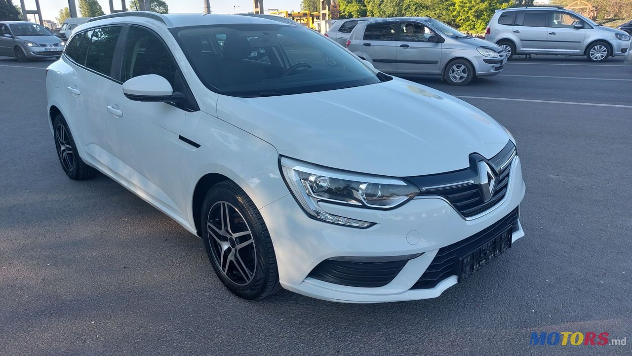 2016' Renault Megane photo #2