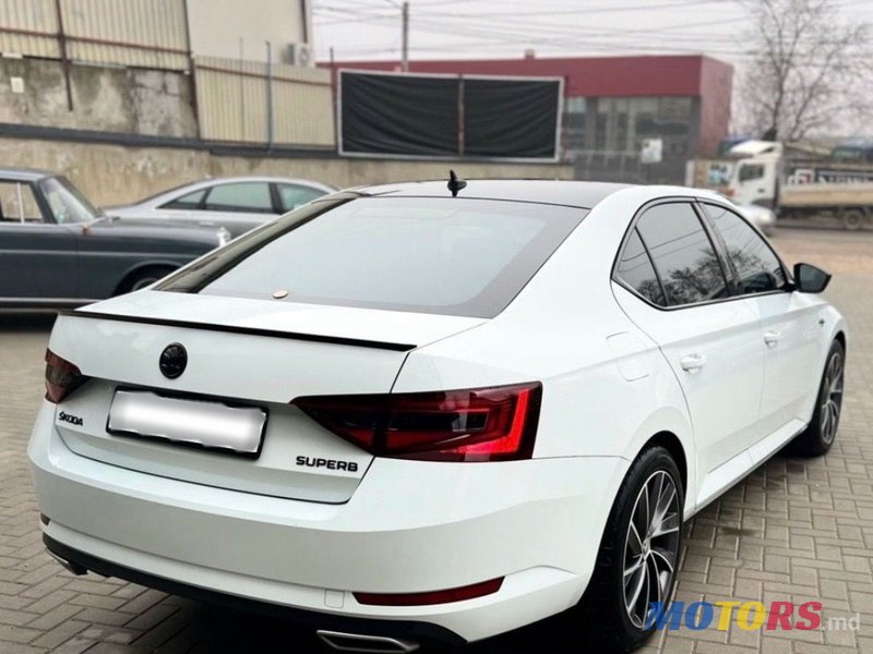 2017' Skoda Superb photo #2