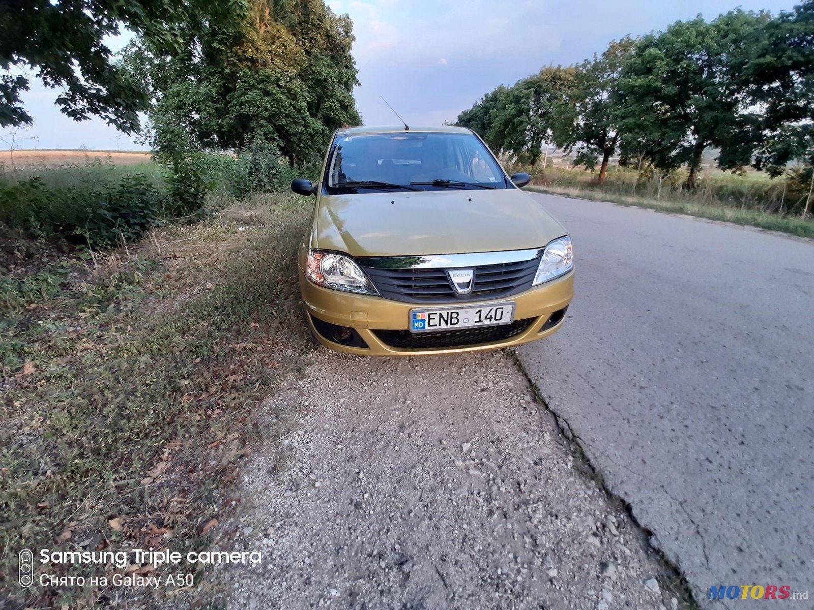 2012' Dacia Logan photo #4