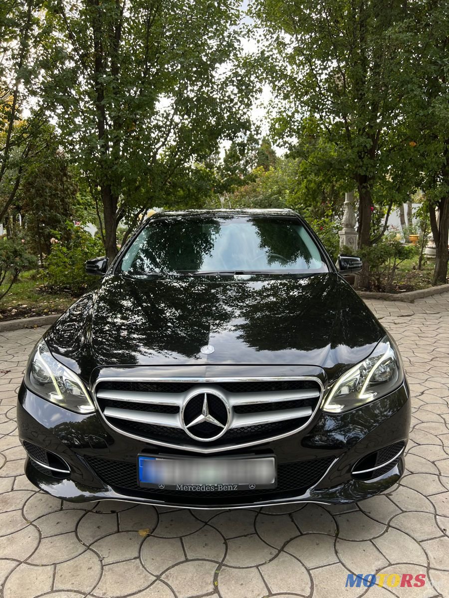 2015' Mercedes-Benz E Класс photo #4
