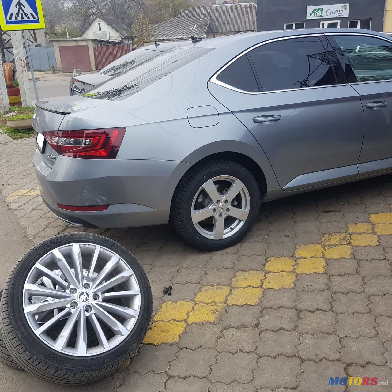 2016' Skoda Superb photo #3