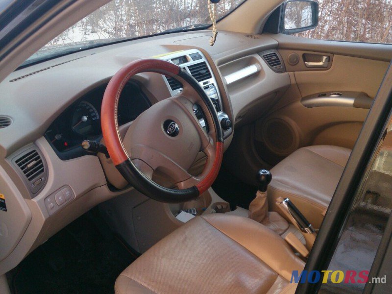 2006' Kia Sportage photo #2