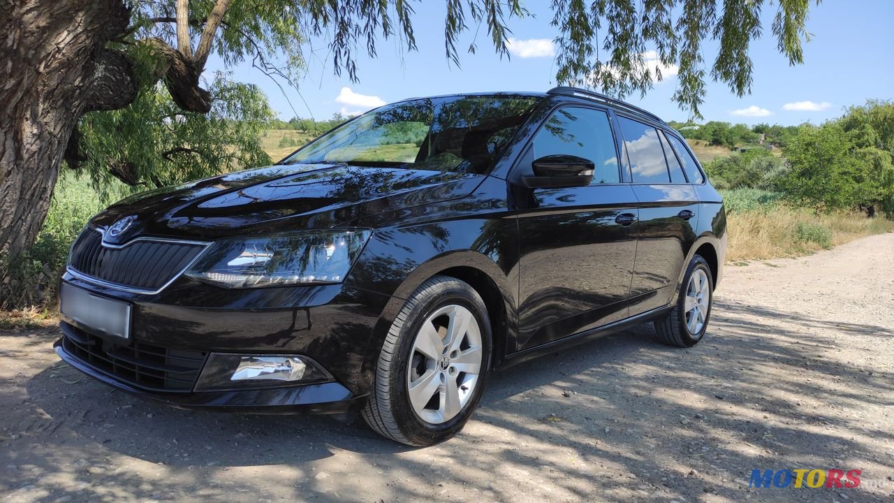 2016' Skoda Fabia photo #6