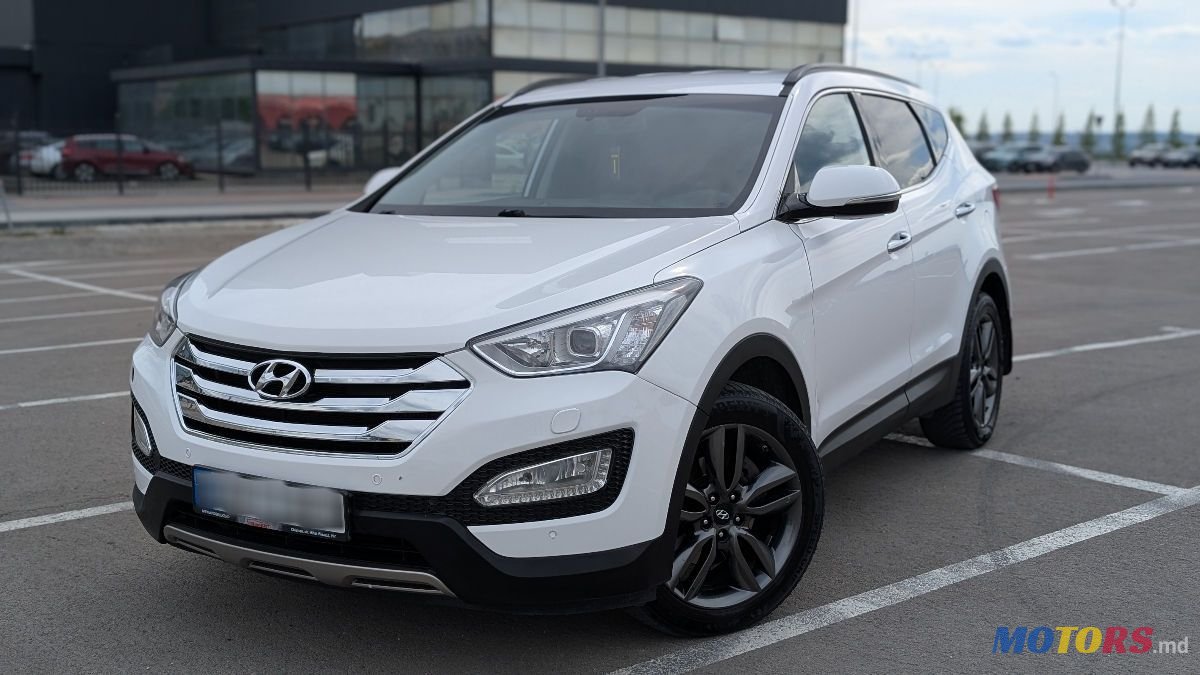 2014' Hyundai Santa Fe photo #1