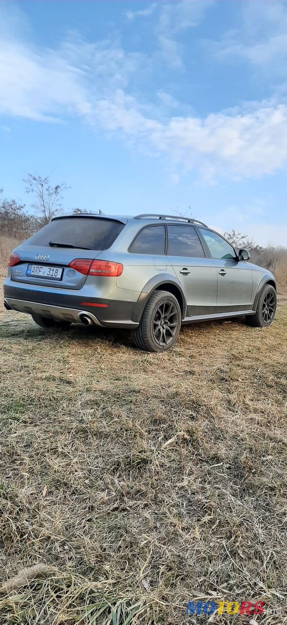 2011' Audi Allroad photo #2