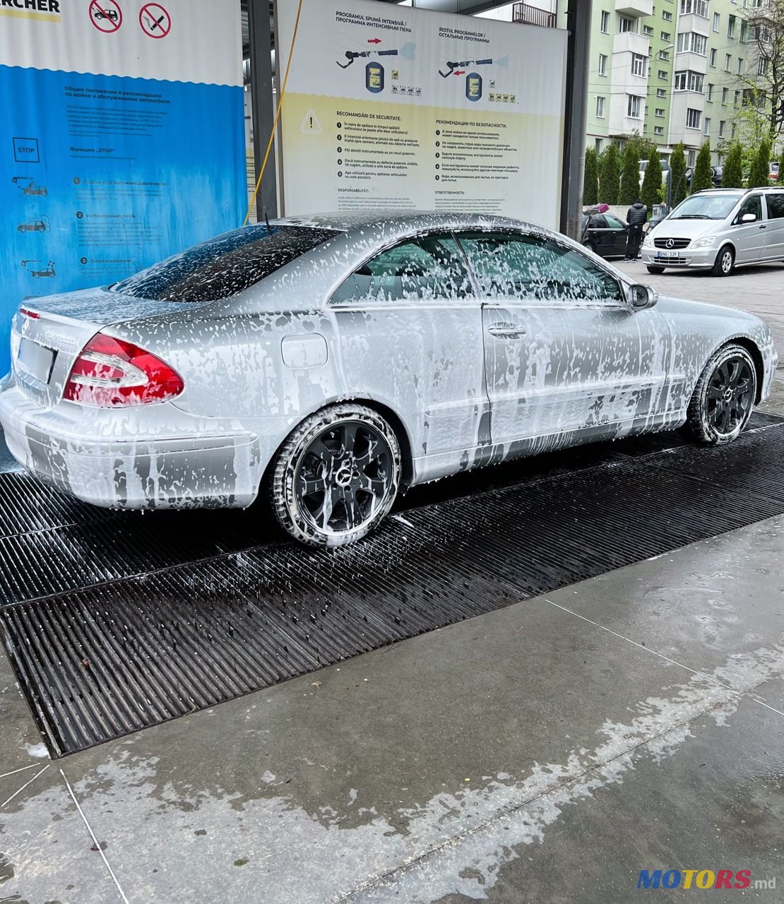 2003' Mercedes-Benz CLK-Class photo #2