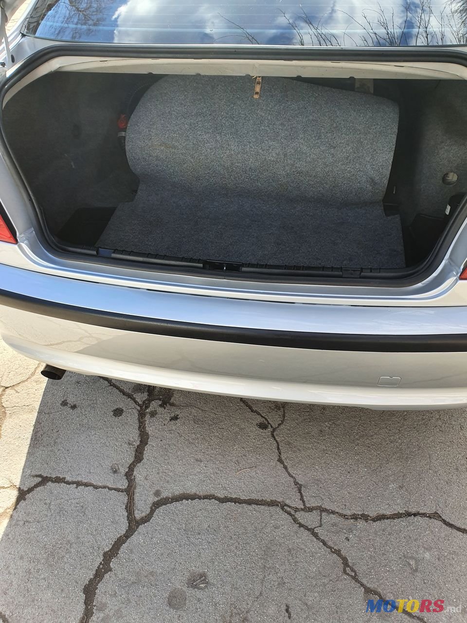 2004' BMW 3 Series photo #3