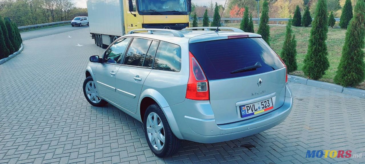 2007' Renault Megane photo #4