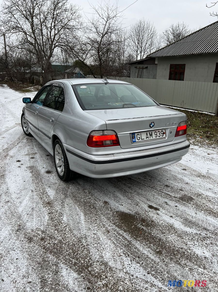 2002' BMW 5 Series photo #2