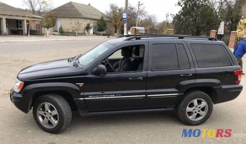2005' Jeep Grand Cherokee photo #3